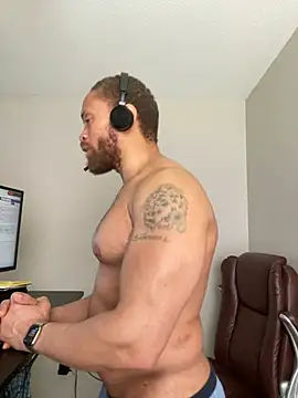 Fathero1time webkamerás műsora