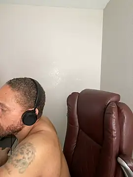 Fathero1time webkamerás műsora
