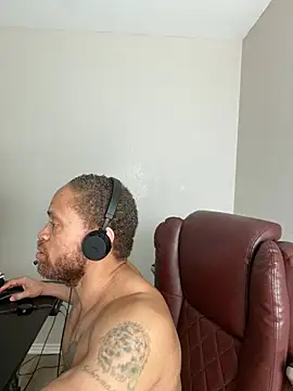 Fathero1time webkamerás műsora