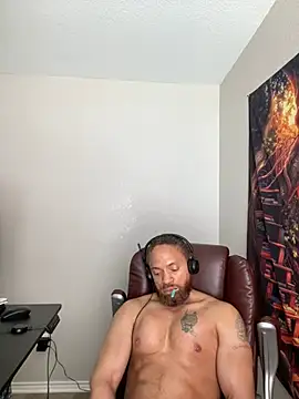 Fathero1time webkamerás műsora