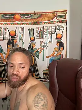 Fathero1time Show in webcam