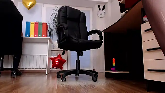 CassieDonald Шоу с уебкамера