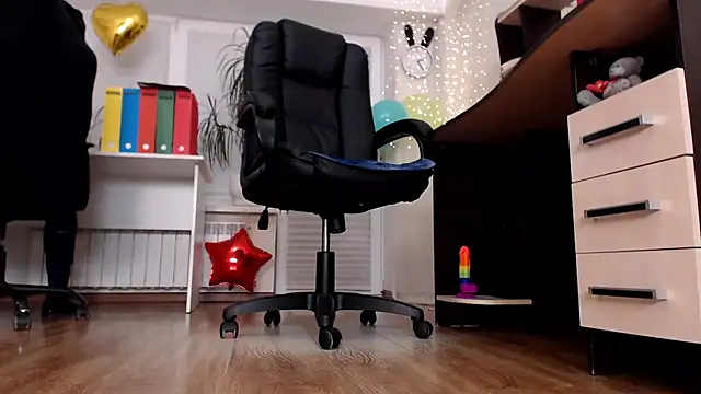 CassieDonald Шоу с уебкамера