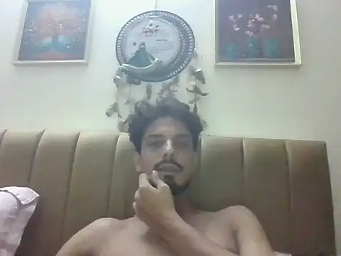 הופעת וובקאם של Talha266