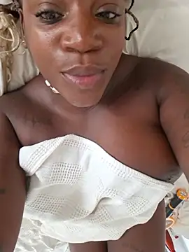 Adrilovechocolate Chat XXX live