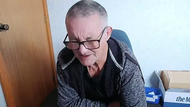 daddy_man 网络视讯表演