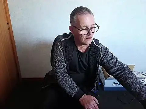 daddy_man webcam show