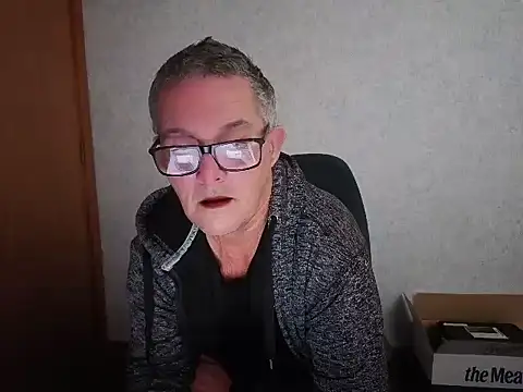 Вебкам-шоу daddy_man