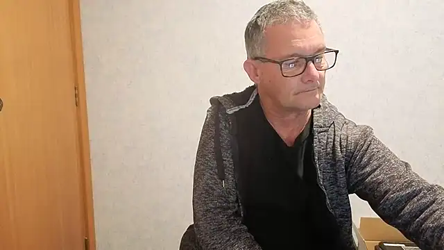 daddy_man Pertunjukan Webcam