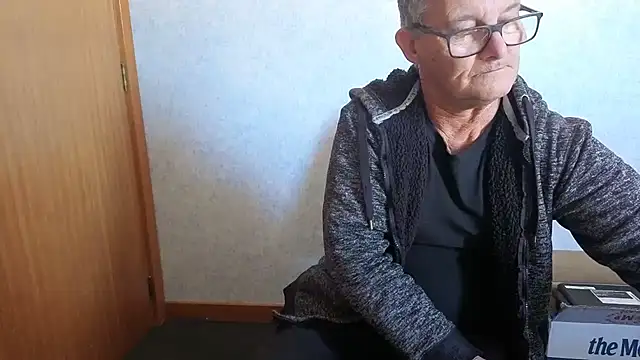daddy_man webcam show