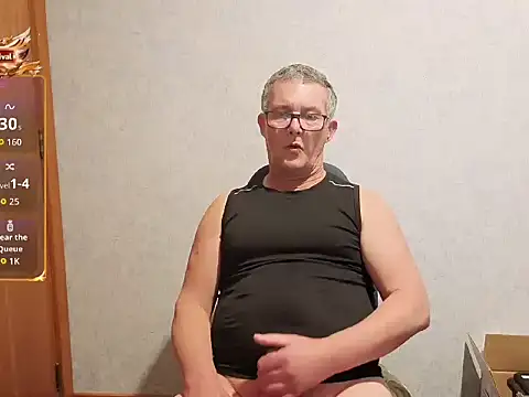 daddy_man Show in webcam