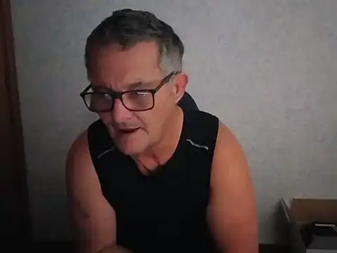 daddy_man Шо у с уебкамера