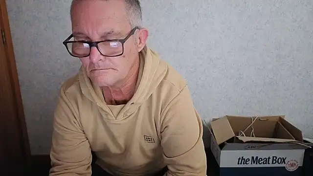 Chat +18 de daddy_man ao vivo