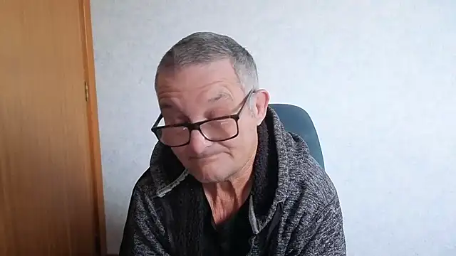 daddy_man Pertunjukan Webcam