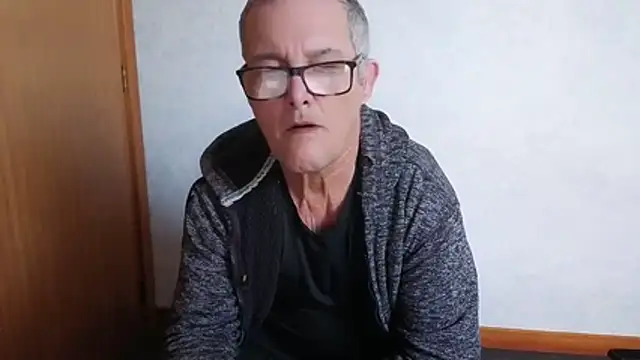 daddy_man Show Webcam