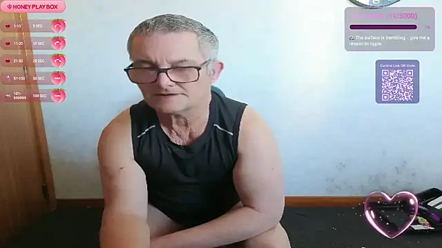 הופעת וובקאם של daddy_man
