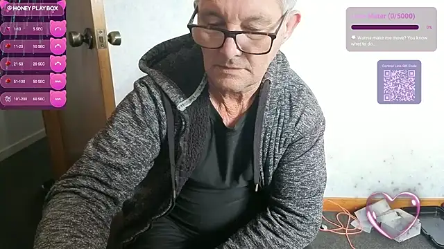 daddy_man Adlı Modelin Web Kamerası Şovu