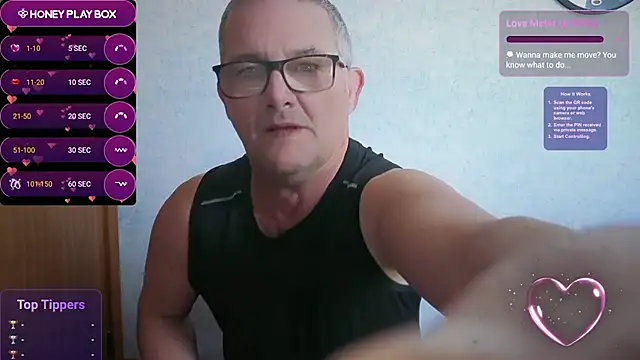 daddy_man 网络视讯表演