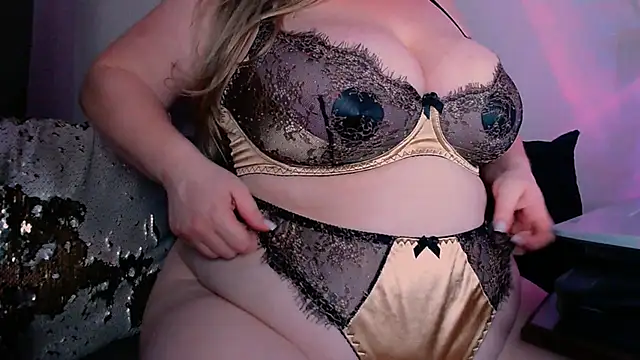 Chat XXX ao vivo de ZinaCorleone