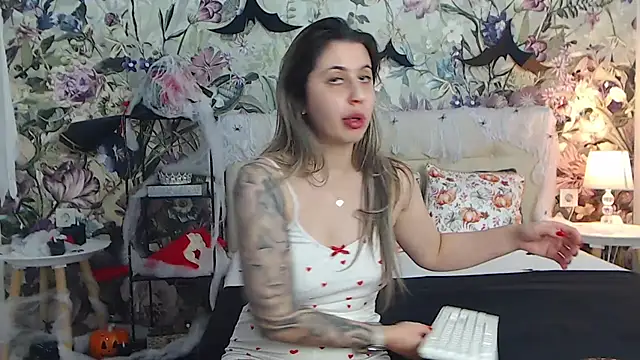 RoseDiamond06's Webcam Show