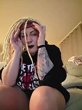 PinkTheHawk – Naživo XXX chat