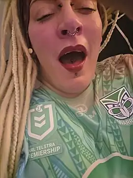 PinkTheHawk Шоу с уебкамера