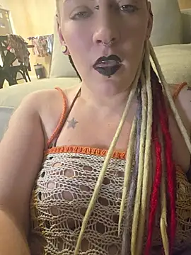 PinkTheHawk – Live XXX-chat