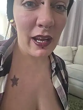 PinkTheHawk Шоу с уебкамера