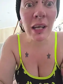 Chat XXX en directo de PinkTheHawk