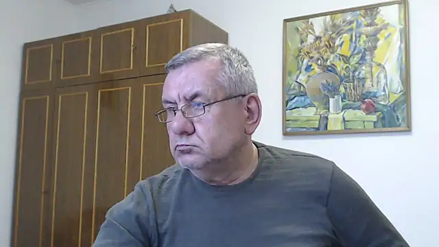 Show modela machomale3 na web-kameri