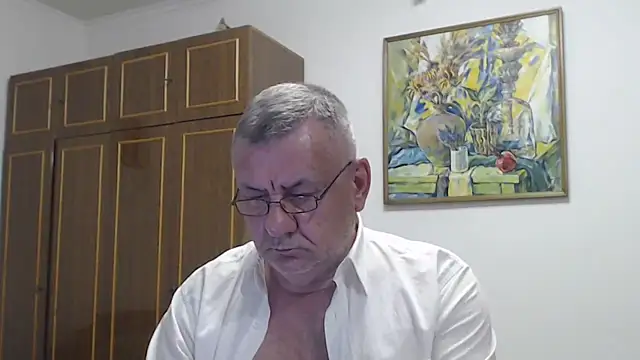 Show modela machomale3 na web-kameri