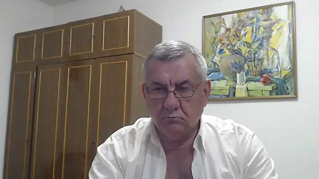 Show modela machomale3 na web-kameri