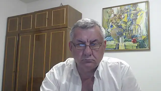 Show modela machomale3 na web-kameri