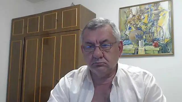 Show modela machomale3 na web-kameri