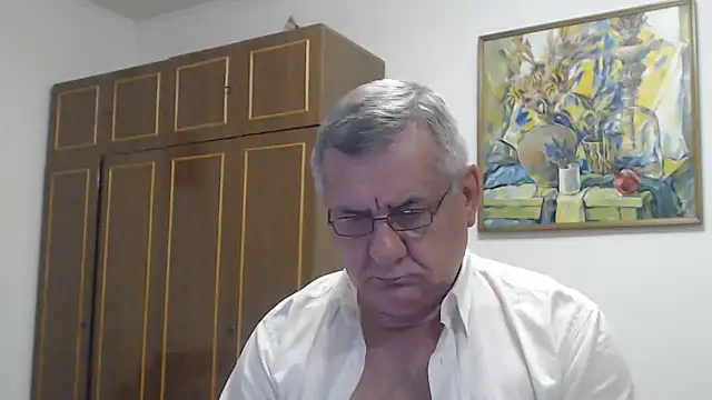 Show modela machomale3 na web-kameri
