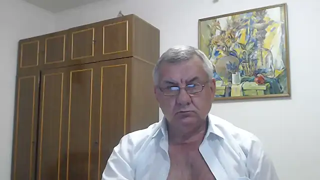 Show modela machomale3 na web-kameri