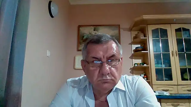Show modela machomale3 na web-kameri