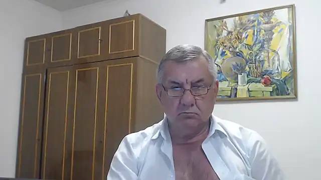Show modela machomale3 na web-kameri