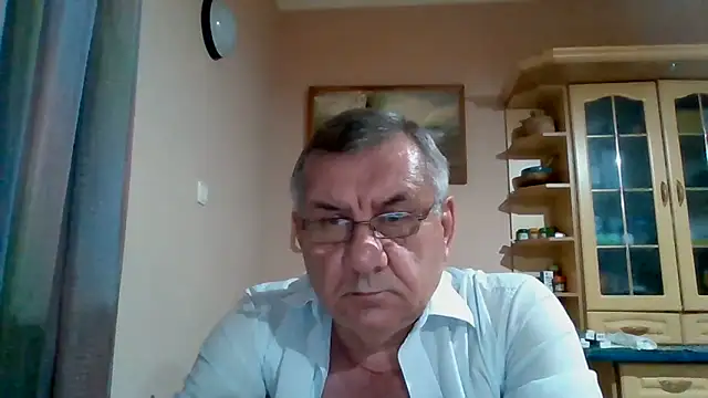 Show modela machomale3 na web-kameri