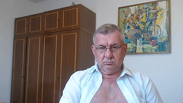 Show modela machomale3 na web-kameri