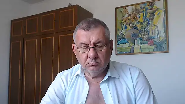 Show modela machomale3 na web-kameri