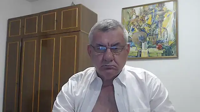 Show modela machomale3 na web-kameri