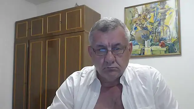 Show modela machomale3 na web-kameri