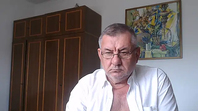 Show modela machomale3 na web-kameri