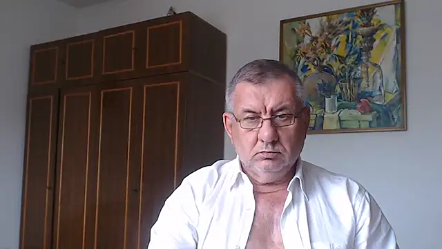 Show modela machomale3 na web-kameri