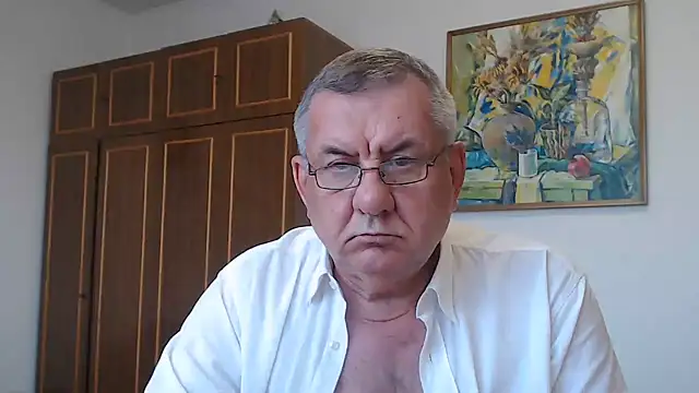 Show modela machomale3 na web-kameri