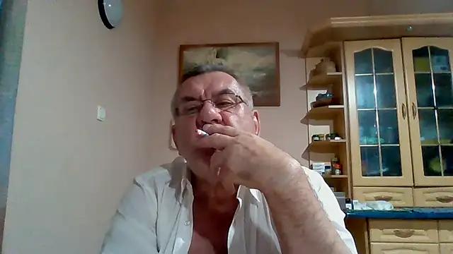 Show modela machomale3 na web-kameri