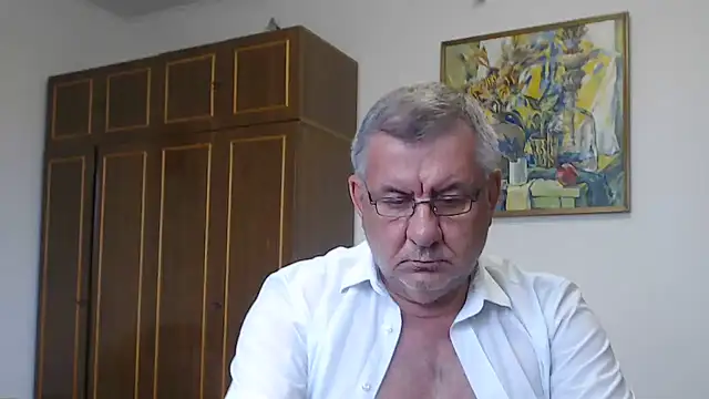 Show modela machomale3 na web-kameri