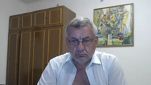 Show modela machomale3 na web-kameri