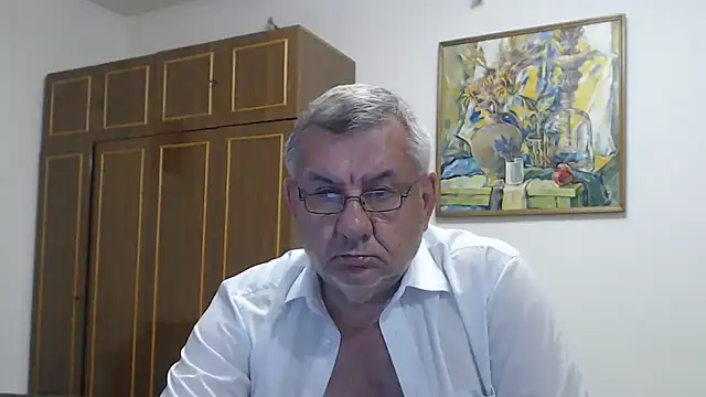 Show modela machomale3 na web-kameri